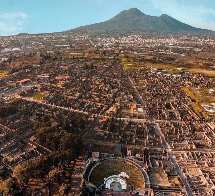 Hotel Porta Anfiteatro Pompeya Exterior foto