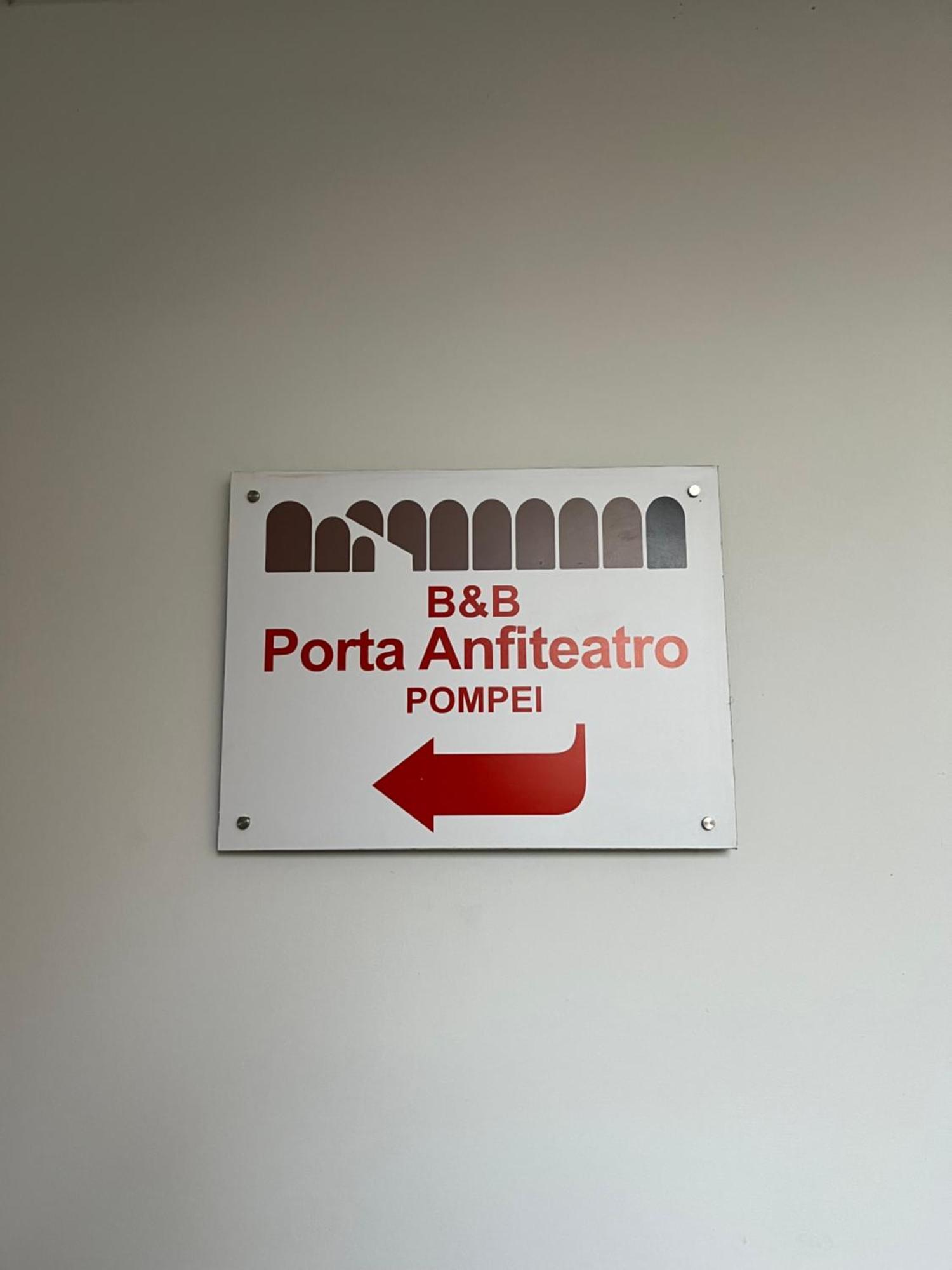 Hotel Porta Anfiteatro Pompeya Exterior foto